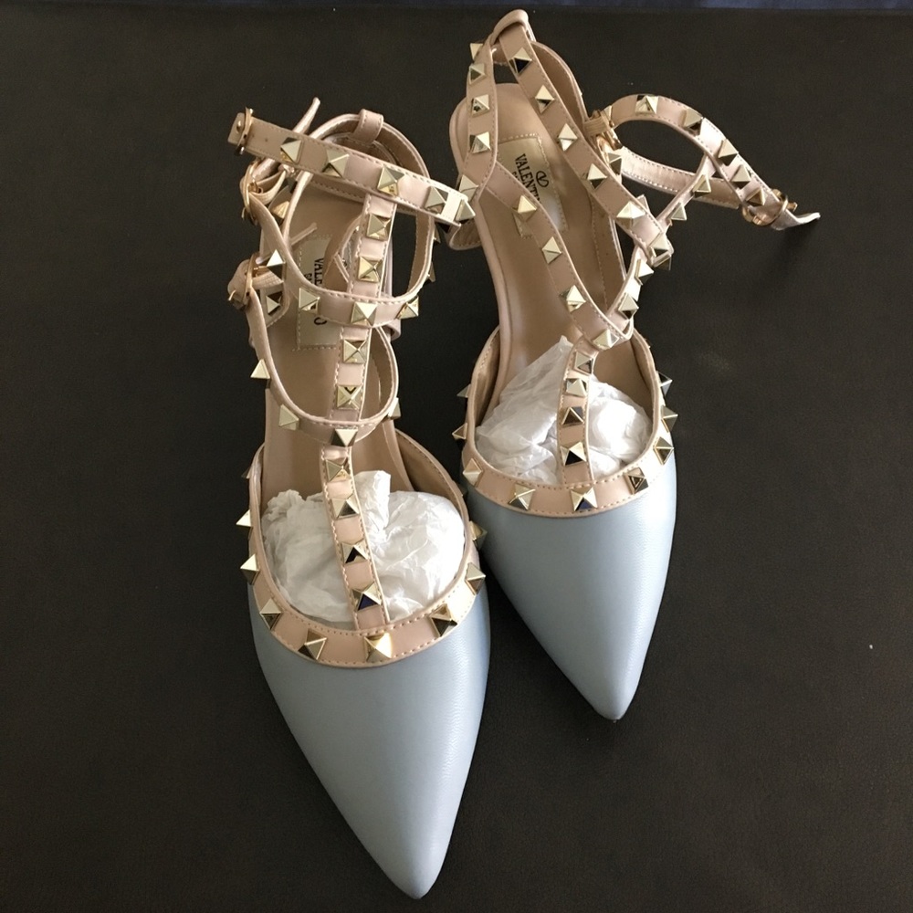 Genuine leather Rockstud Valentino style heels